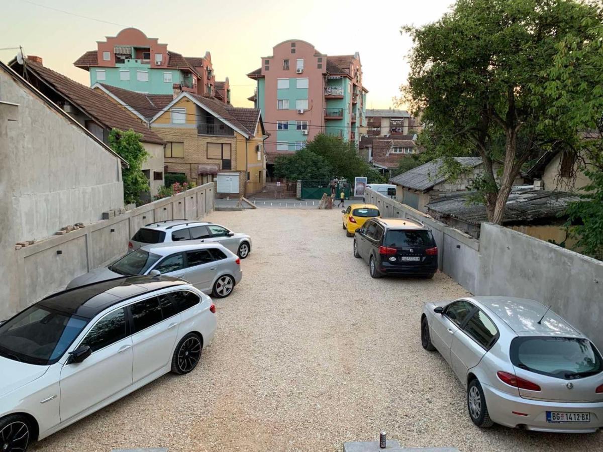 Pink House Apartments Jagodina Exterior foto